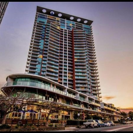 Marina Ocean View At The Shores Gold Coast Eksteriør billede